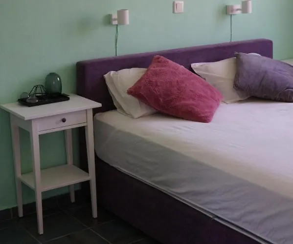 Modern Big House In The Port Of Andros Γαύριο