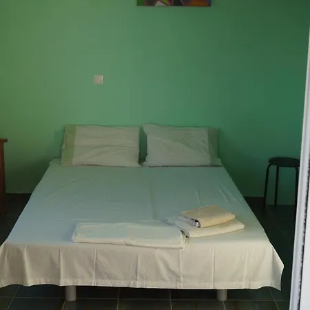 דירה Modern Big House In The Port Of Andros *